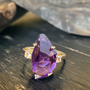 Hand facetted Raw Amethyst Statement Ring (Gold)
