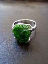 Load image into Gallery viewer, Chrome Diopside Ring