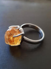 Load image into Gallery viewer, Citrine Prong Ring - raw carat