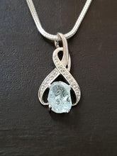 Load image into Gallery viewer, Raw Aquamarine 8-shaped Pendant - raw carat