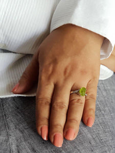 Chic Peridot Ring - raw carat