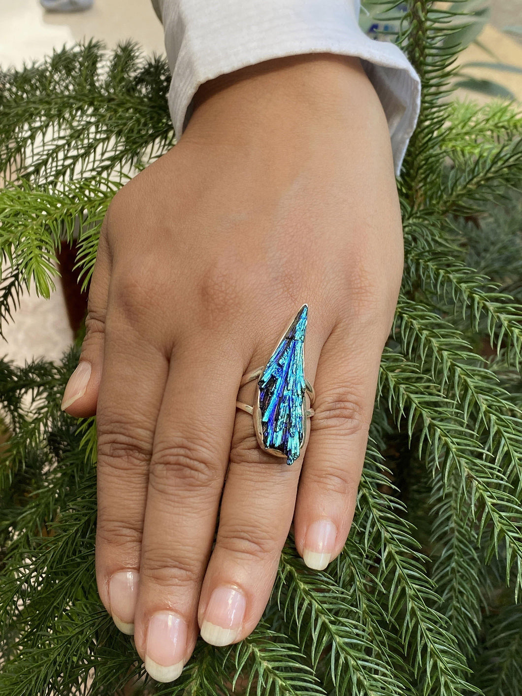 Rainbow Aura Kyanite Ring - raw carat