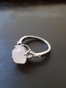 Pretty Rose Quartz Ring - raw carat
