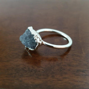 Raw Tanzanite Crest Ring - raw carat